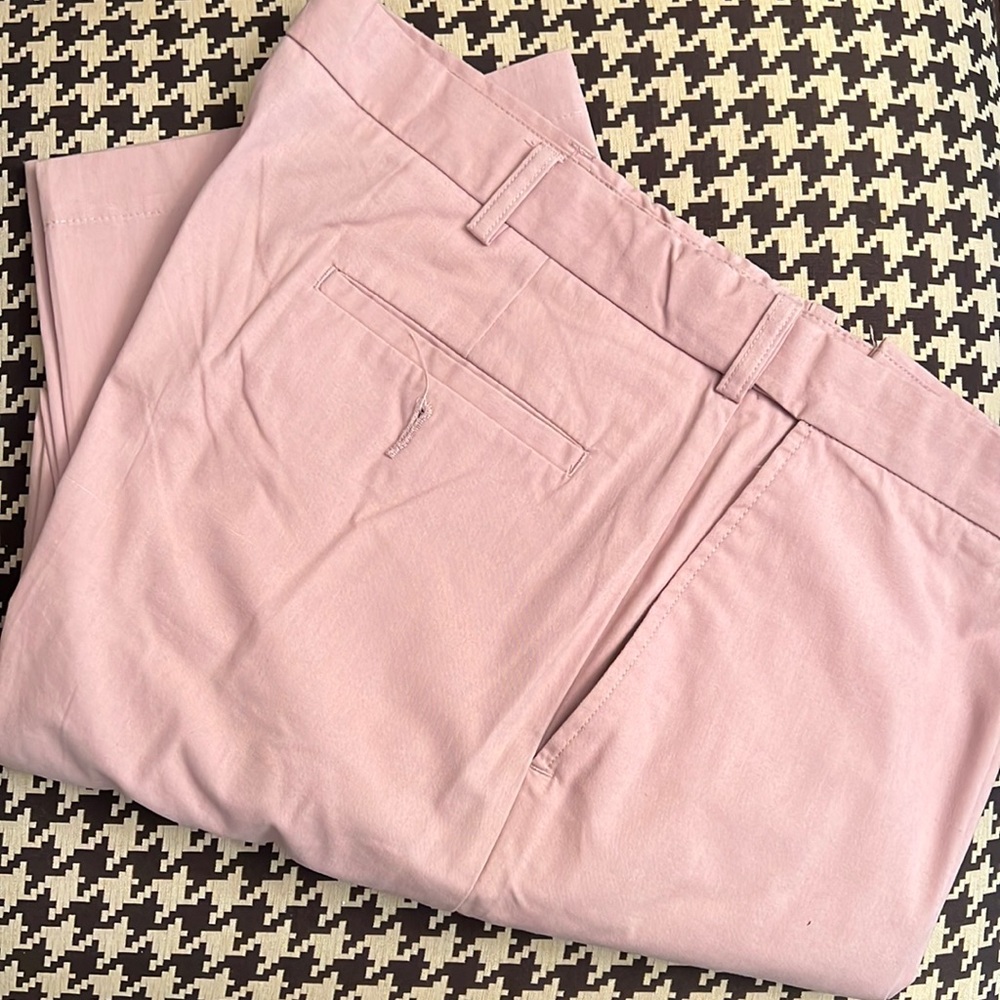 Men’s Chino Style Pant made by Haggar